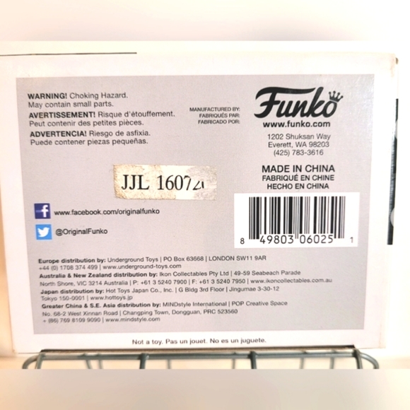 New Funko Pop! Batman VS Superman #84 - Picture 7 of 7